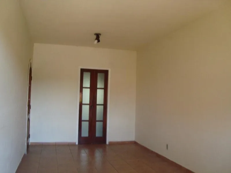 Imagem Casa em condomínio à venda em Valinhos-SP, Condomínio Blumen Hof, 3 quartos, 1 suíte, 1 sala, 2 banheiros, 2 vagas, 95m²