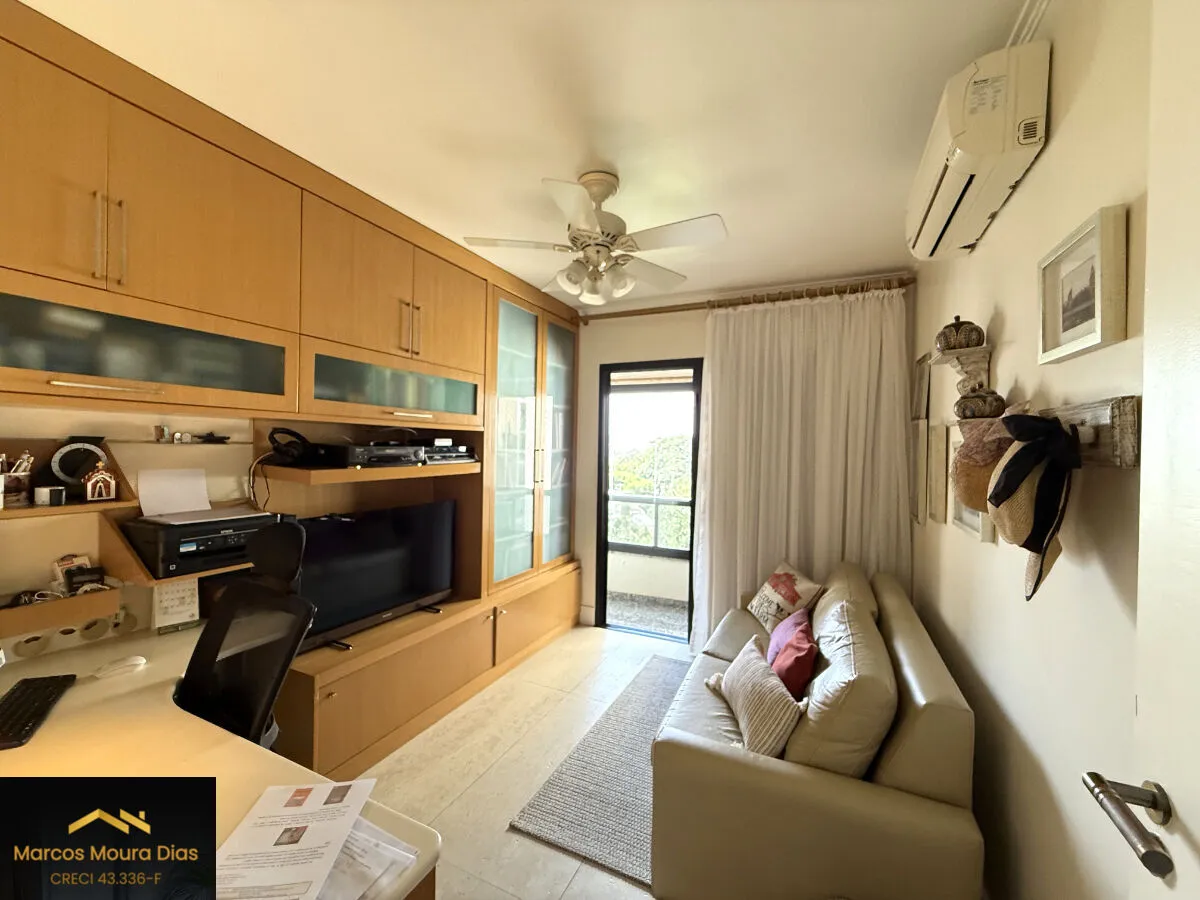 Imagem Apartamento 205m² com 4 Dormitórios ( 3 suítes) e 3 Vagas de Garagem. Edifício com lazer em Perdizes