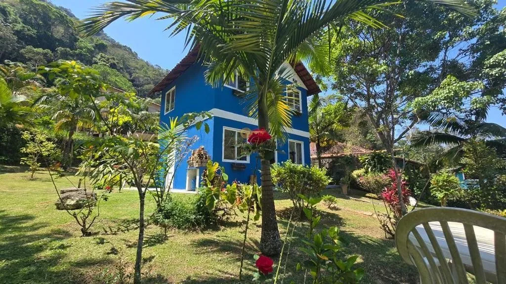Imagem Casa em Condomínio para Venda em Teresópolis / RJ no bairro Albuquerque