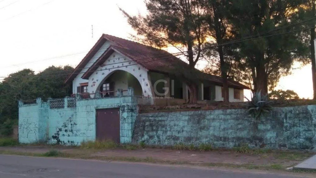 Imagem Casa para Venda - 600m², 3 dormitórios, 1 vaga - Interpraias