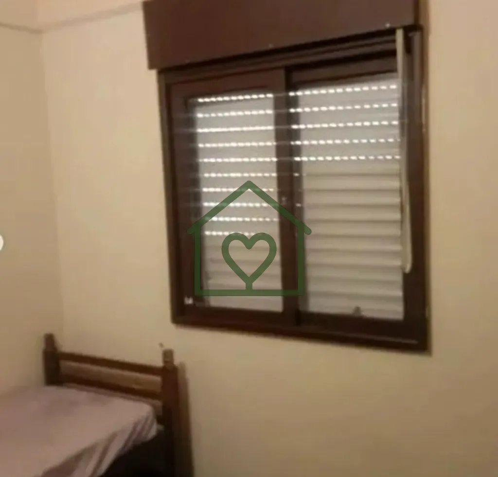 Imagem Oportunidade incrível de adquirir um apartamento no bairro São João, em Porto Alegre. Com 47 m²,...