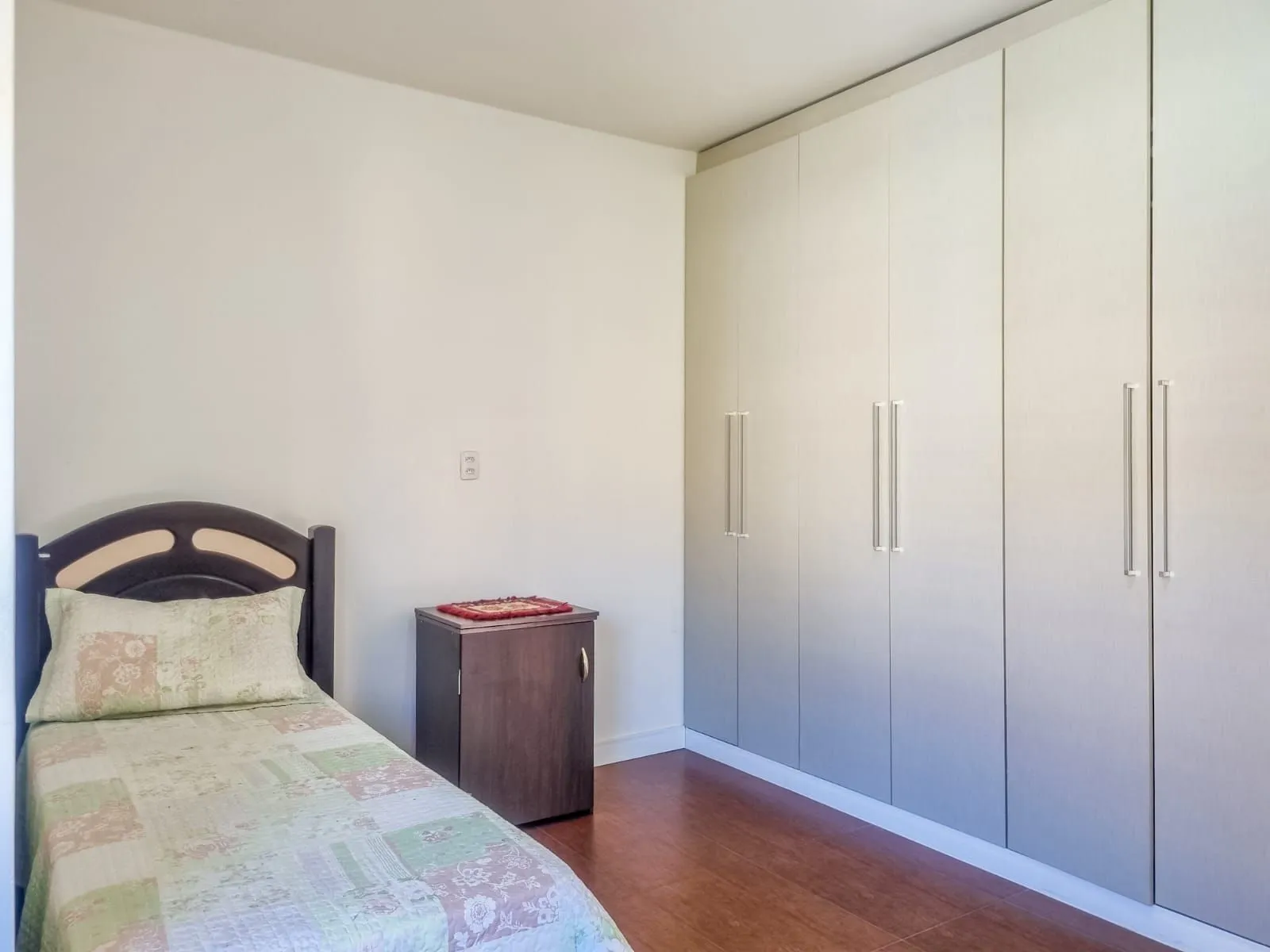 Imagem Casa Térrea 280 m² em Teresópolis - 4 Dorms, Escritório e Edícula