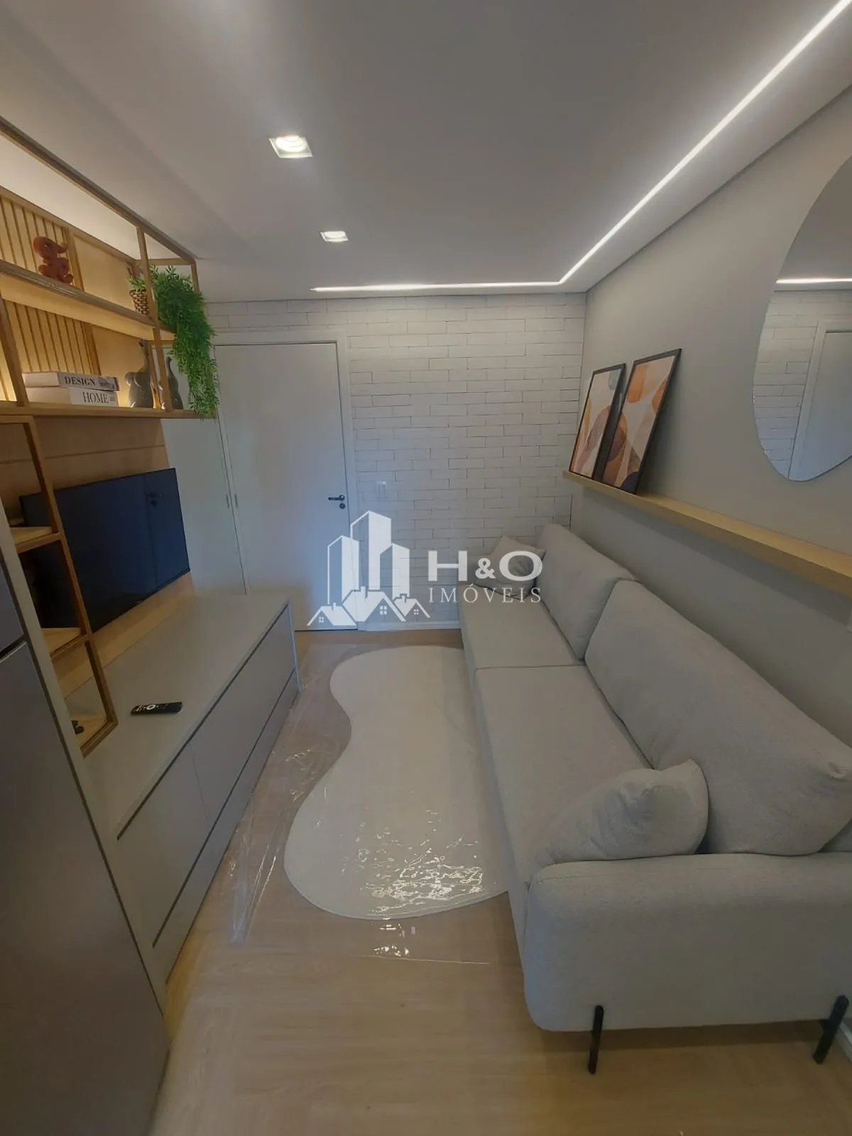 Imagem Apartamento à Venda no Tatuapé - 2 Dormitórios, Decorado e Porteira Fechada