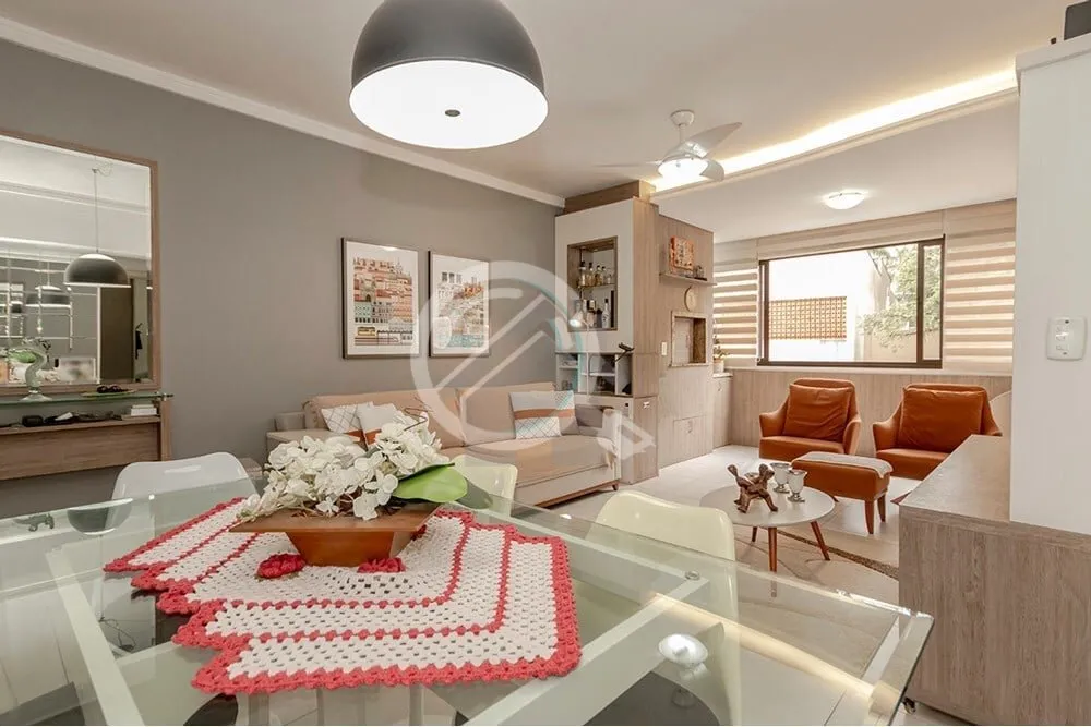 Imagem Apto à venda no bairro Petrópolis em Porto Alegre, Oportunidade Imperdível! Charmoso apartamento ...