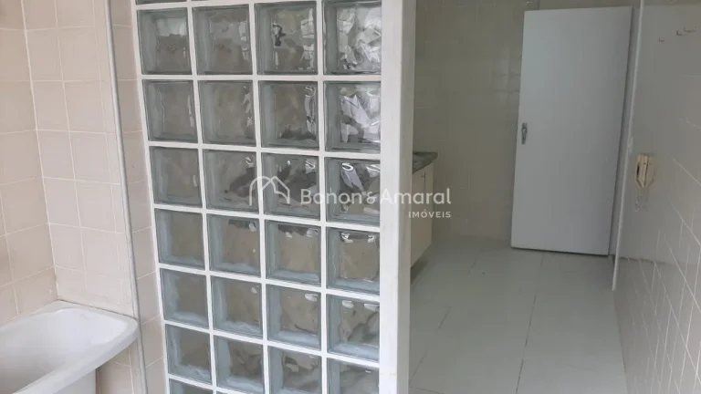 Imagem Este apartamento, no Condomínio Villeneuve I, conta com 3 dormitórios com armários planejados, of...