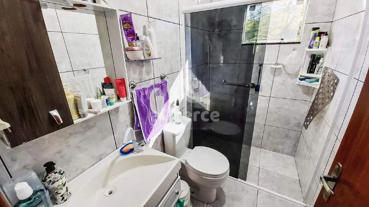 Imagem Sítio à Venda - 3 Dormitórios I Piscina I Churrasqueira I 4.500,00m² I em Três Riachos - Biguaçu/SC