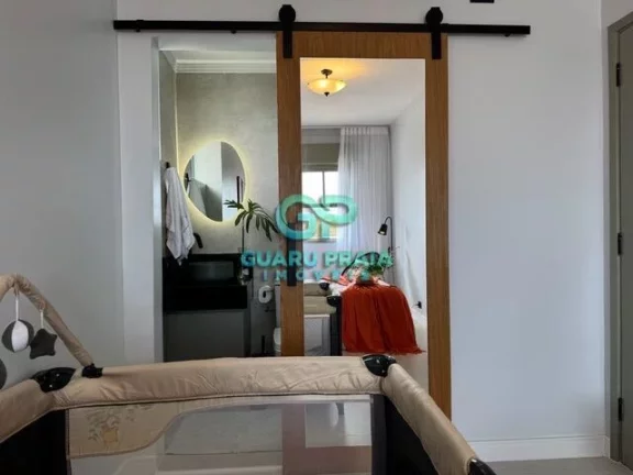 Imagem Apartamento Reformado e Moderno na Enseada – Excelente Oportunidade de Investimento!
