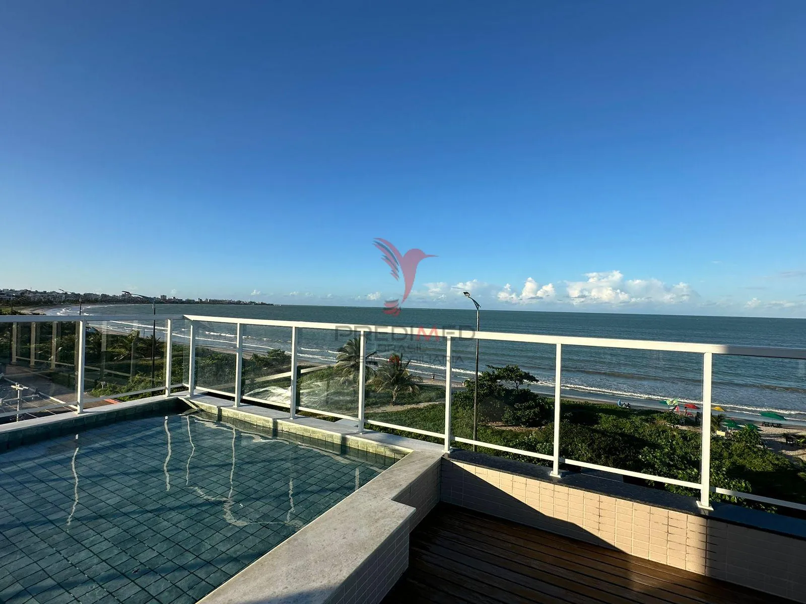 Imagem Vende-se Flat pronto para investimento na beira-mar do Bessa
