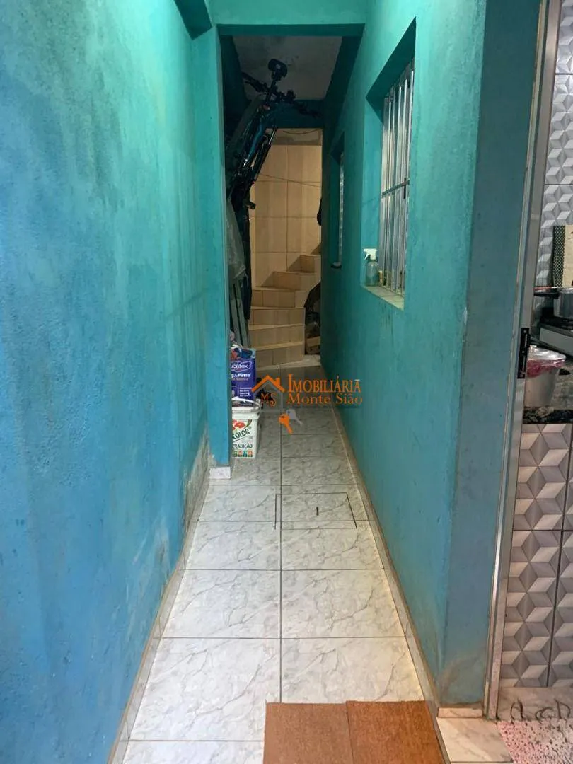 Imagem Casa com 2 dormitórios à venda, 125 m² por R$ 234.300,00 - Anita Garibaldi - Guarulhos/SP