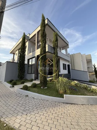 Imagem Sobrado, 3 Dormitórios sendo 3 Suítes, Condomínio Residencial Mantiqueira.