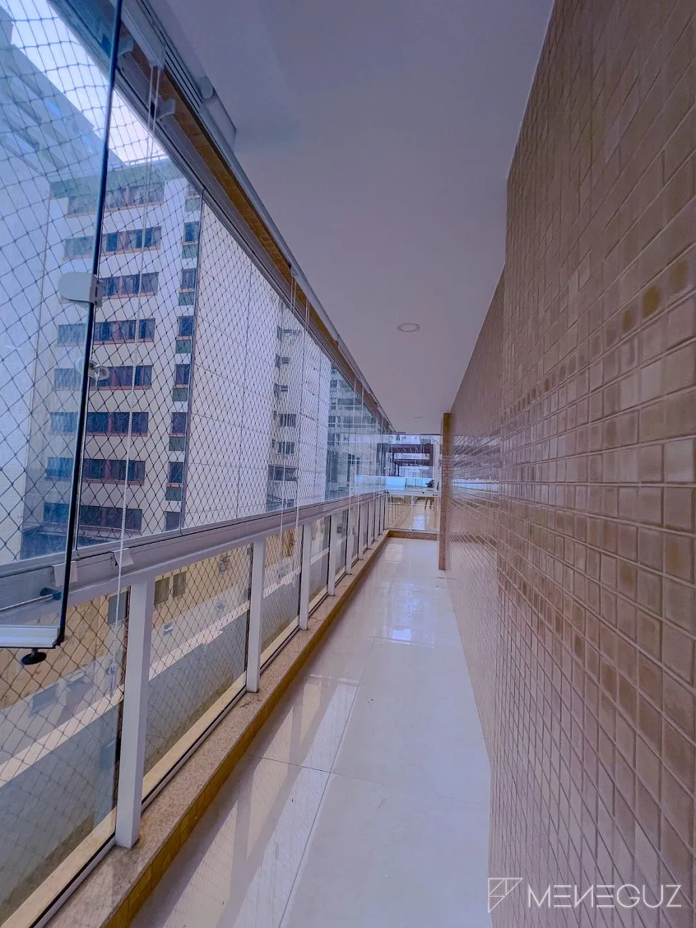 Imagem Apartamento 4 suítes no centro de Guarapari, de frente para o mar da Praia das Castanheiras