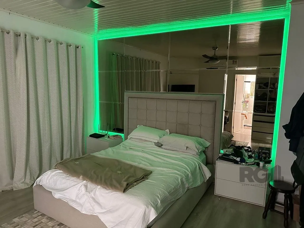 Imagem CASA 3 DORMITÓRIOS - PISCINA - LAREIRA - ÁREA GOURMET - ELDORADO DO SUL - RS