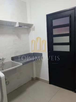 Imagem Sobrado Terras do Vale 3Dormitórios 1 Suíte Terreno de Esquina 302m²
