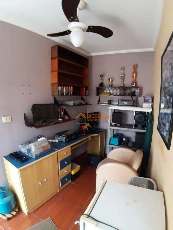 Imagem Casa com 2 dormitórios à venda, 184 m² por R$ 640.000,00 - Vila Rosália - Guarulhos/SP