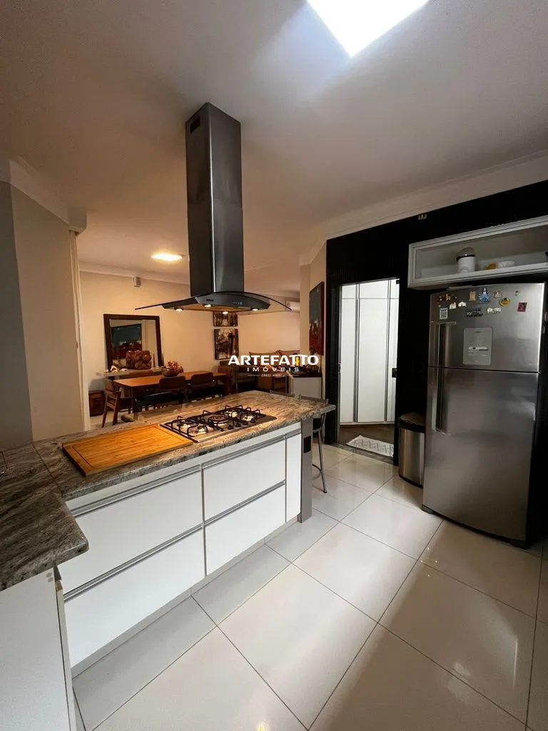Foto do imóvel Casa à venda em Franca, Prolongamento Jardim Ângela Rosa, com 3 quartos, 186m2 em Rua Miguel Elias