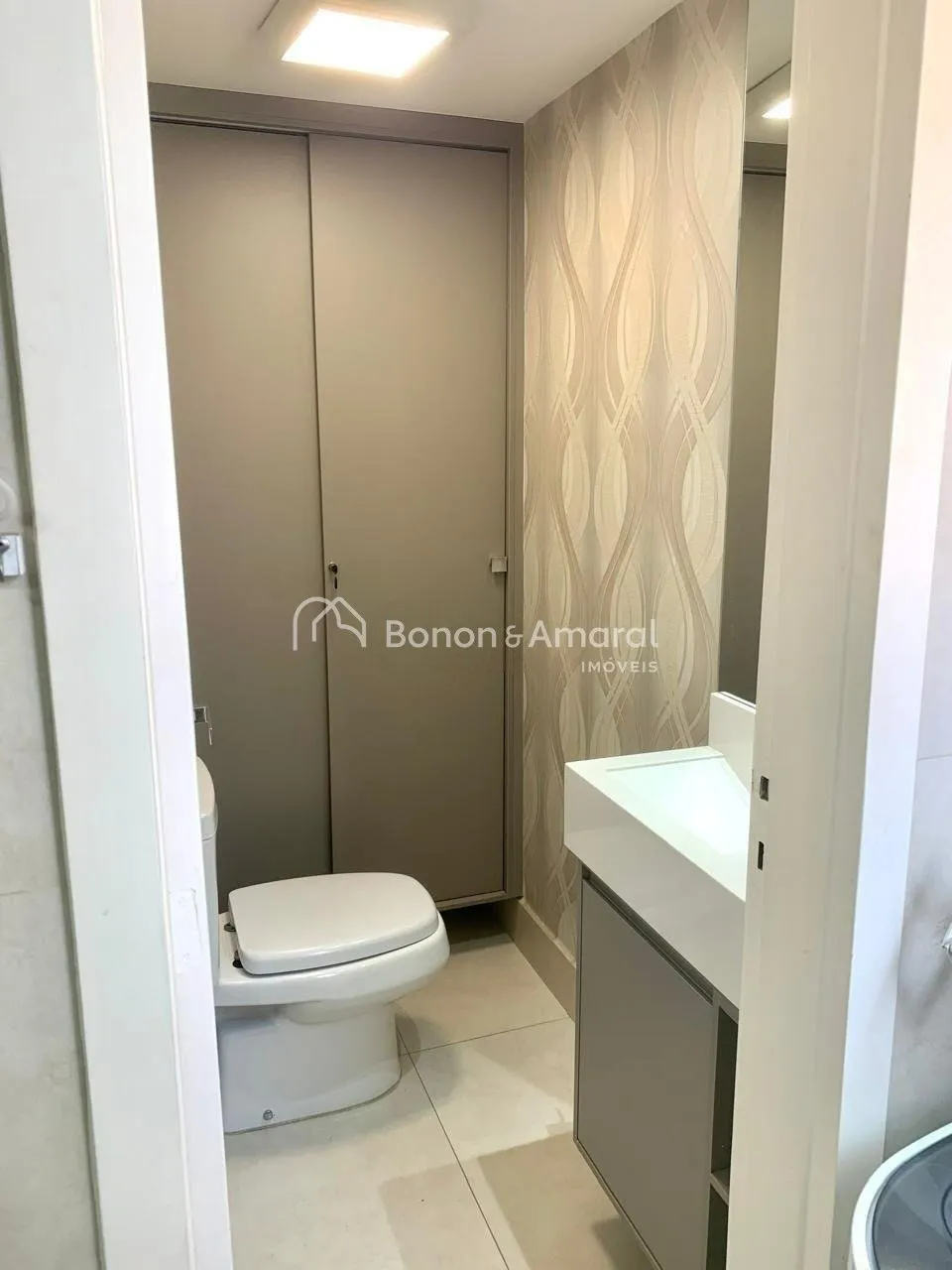 Imagem Apartamento a venda no Cambuí, 3 aurtos, 2 suítes, 105 m² em Campinas