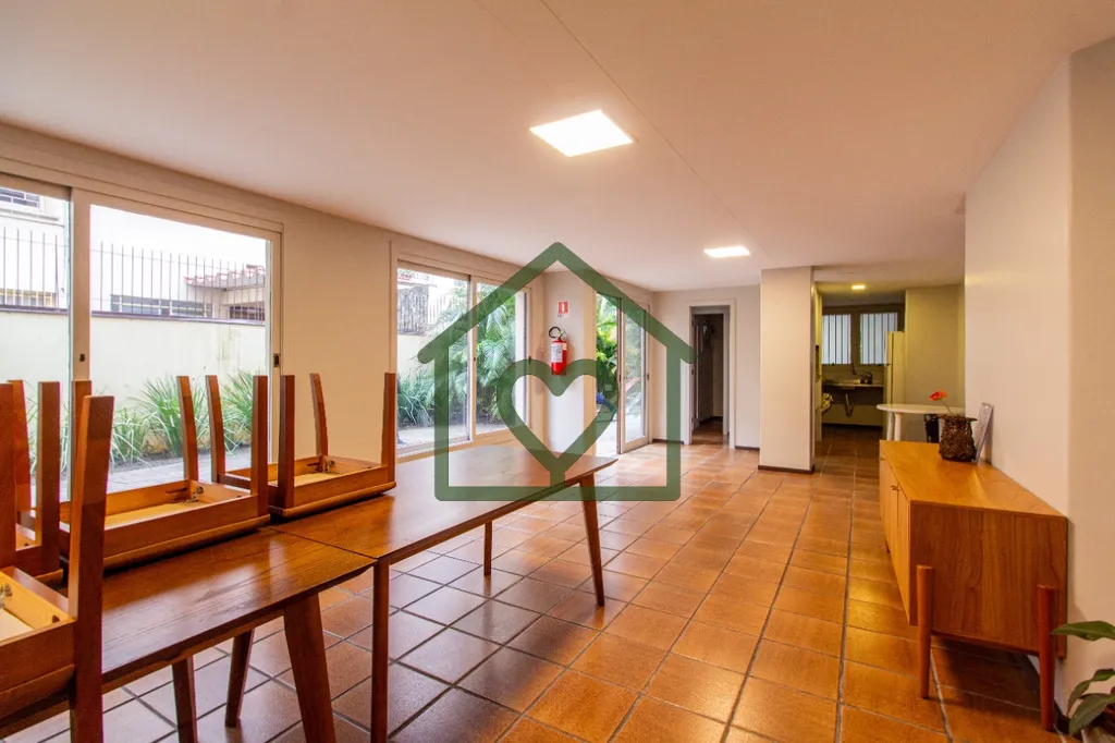 Imagem Apartamento de 2 dormitorios com garagem no bairro Santana! 
Desocupado! Ótimo apartamento de 2 dor...