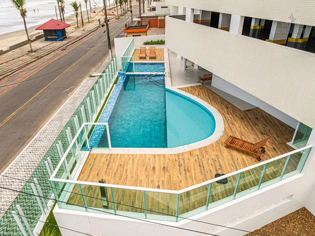 Imagem Apartamento 02 dormitórios sendo 1 suíte com sacada e vista mar