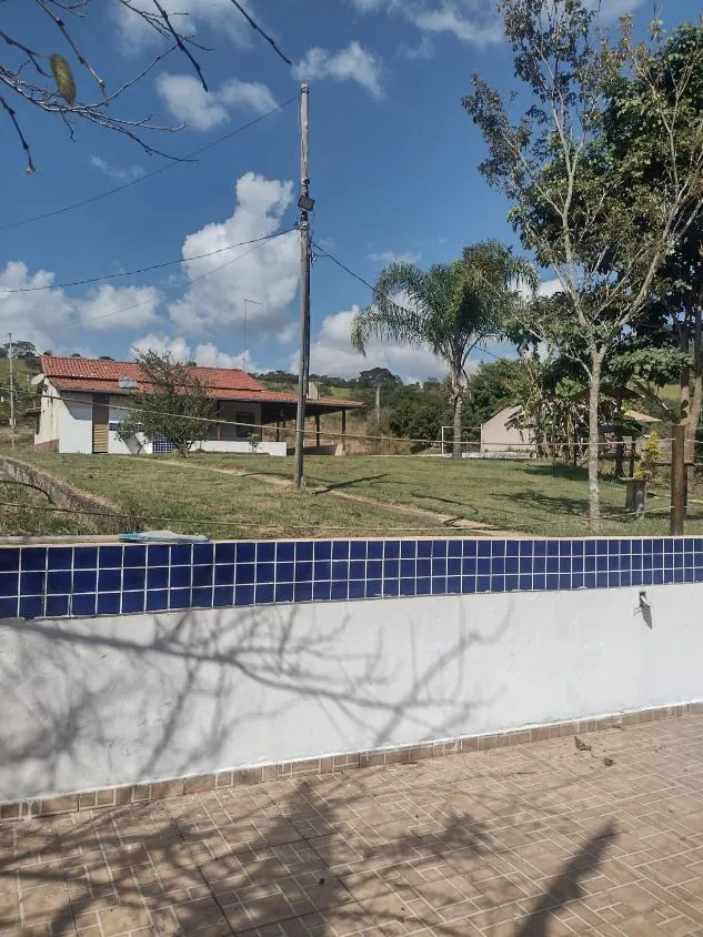 Imagem Sítio a venda com 6.000 m², localizado em Crucilândia/ MG
