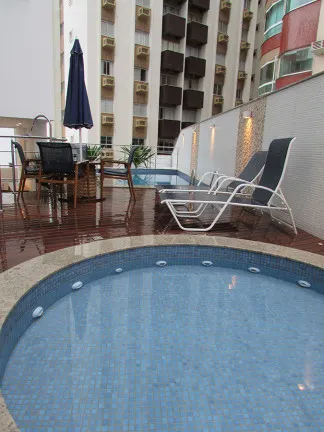 Imagem Apartamento com 3 Quartos à Venda, 140 m² em Centro - Balneário Camboriú