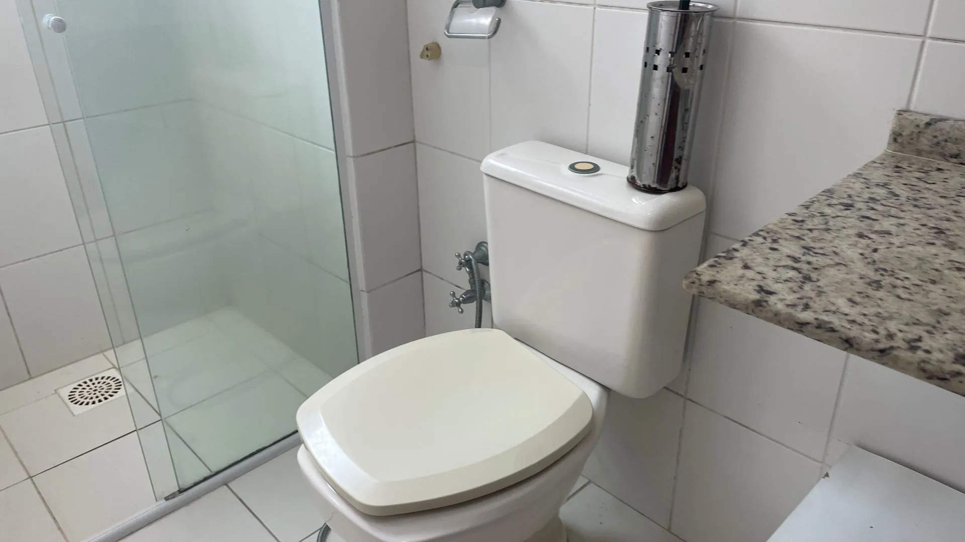 Imagem Apartamento de dois dormitórios, locação anual.