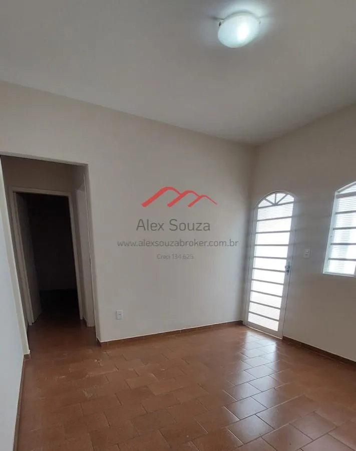 Imagem Casa para Venda em Hortolândia, Jardim Santa Izabel, 4 dormitórios, 1 suíte, 3 banheiros, 4 vagas