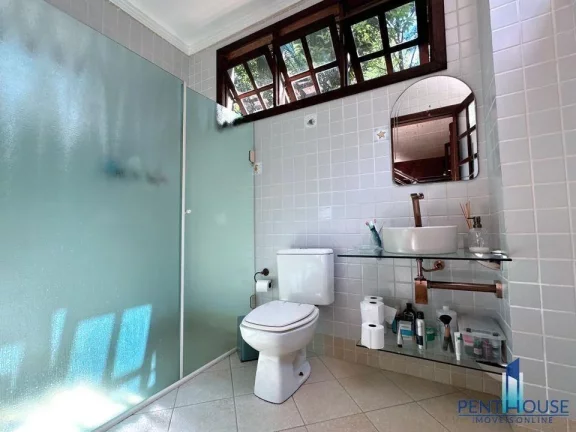 Imagem Casa para Venda em Balneário Camboriú, Praia do Estaleiro, 3 dormitórios, 1 suíte, 2 banheiros, 2 vagas