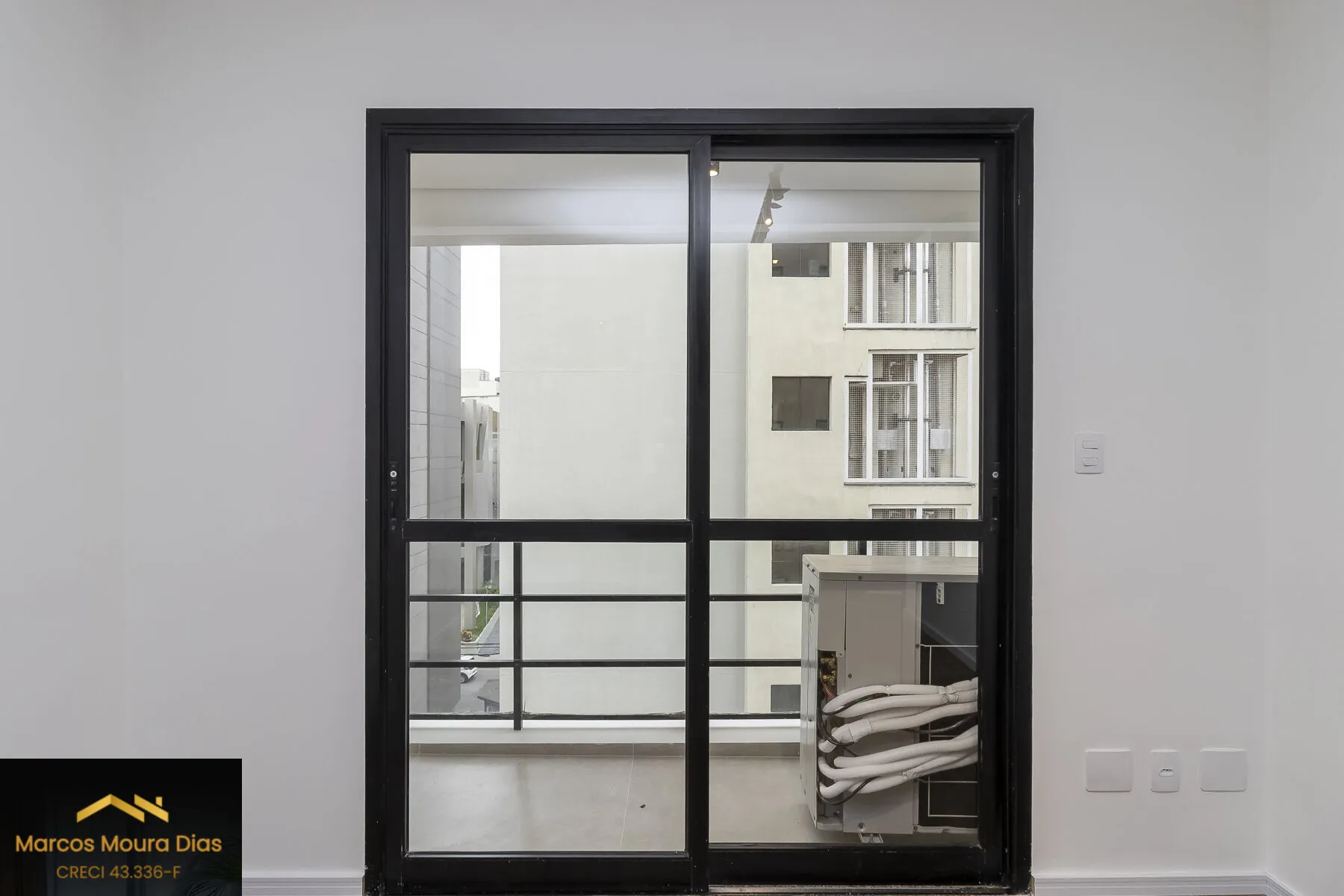 Imagem Apartamento 3 Dormitórios 1 Suíte 2 Vagas na Vila Olímpia Reformado