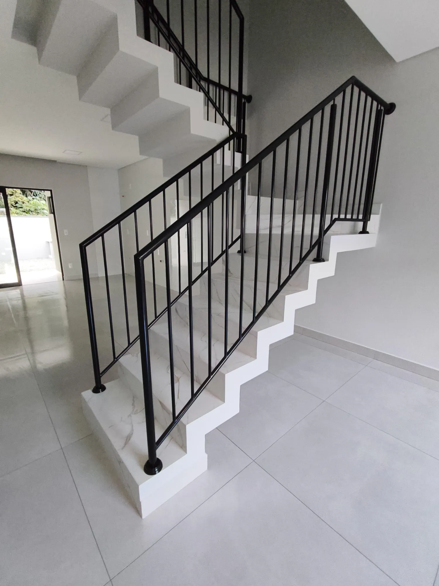 Imagem Sobrado com 3 Quartos à Venda, 125 m² em Floresta - Joinville