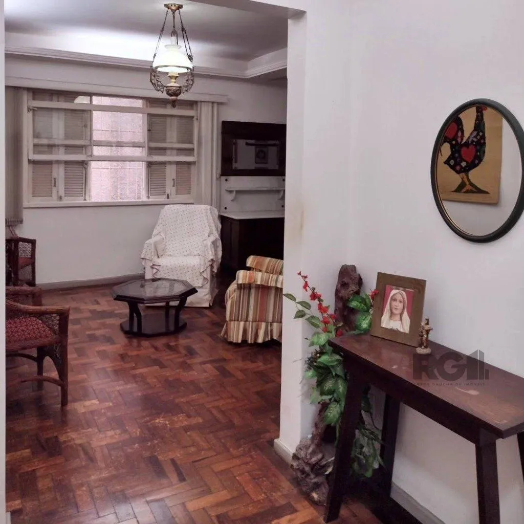 Imagem Apartamento no bairro Auxiliadora de 2 dormitórios ( 1 suíte)