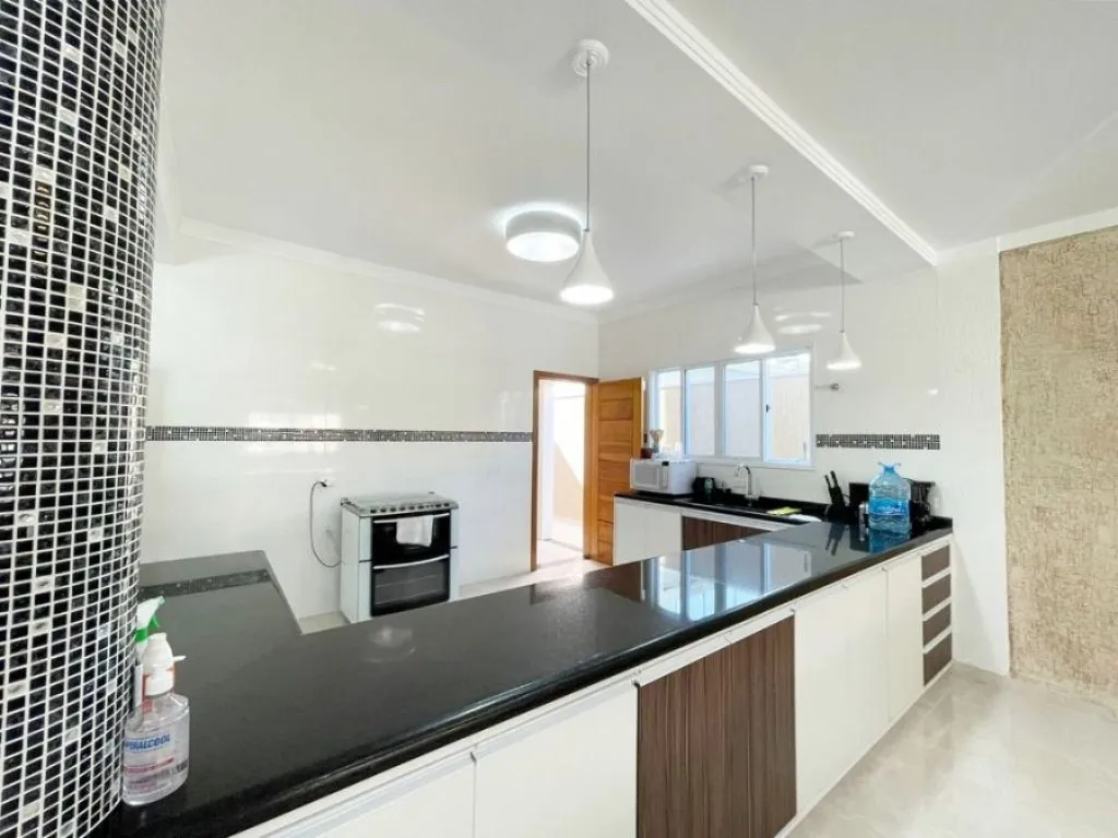Imagem CASA COM 265,00 m² - FLÓRIDA - PRAIA GRANDE SP