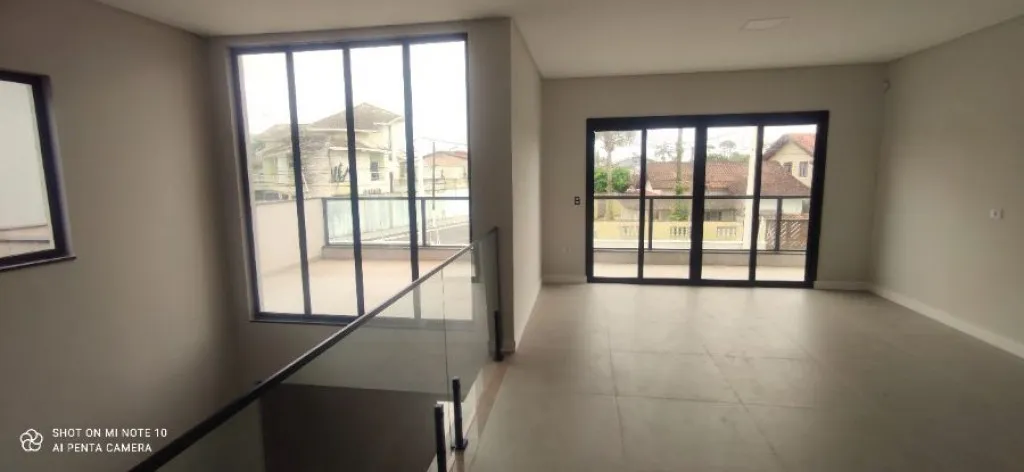 Imagem CASA COM 185,00 m² - FLÓRIDA - PRAIA GRANDE SP