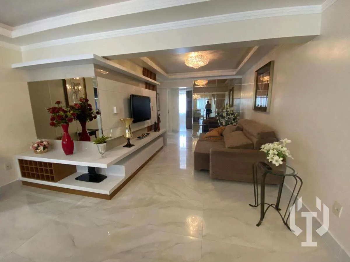 Imagem Apartamento para alugar em Itapema, Meia praia, com 4 quartos, 120m2