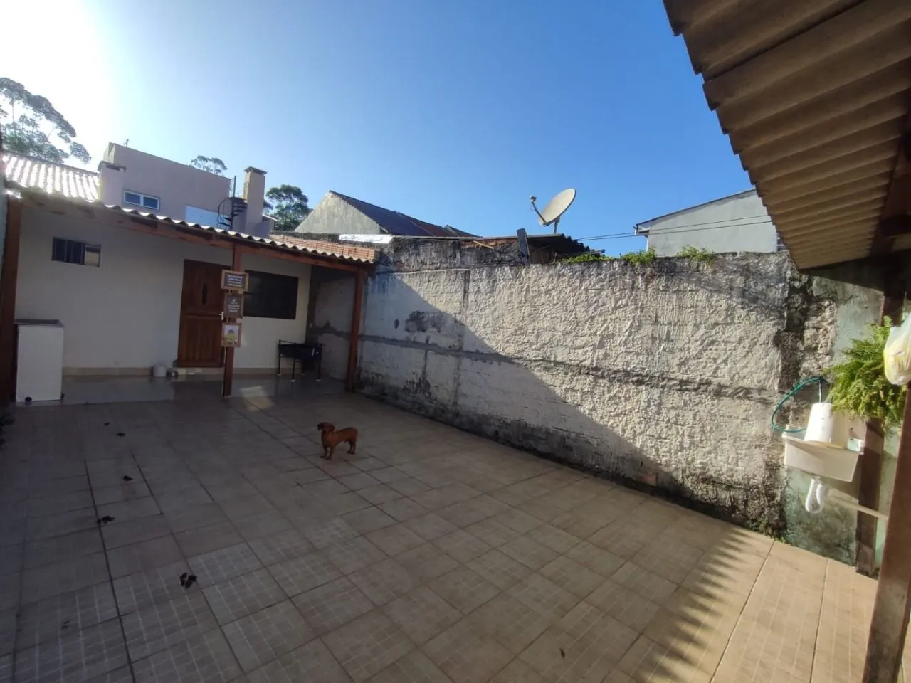 Imagem Sobrado de 3 pisos localizado no bairro Hipica - 3 Dormitórios