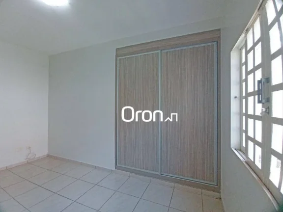 Imagem Casa à venda, 245 m² por R$ 692.000,00 - Jardim Mariliza - Goiânia/GO
