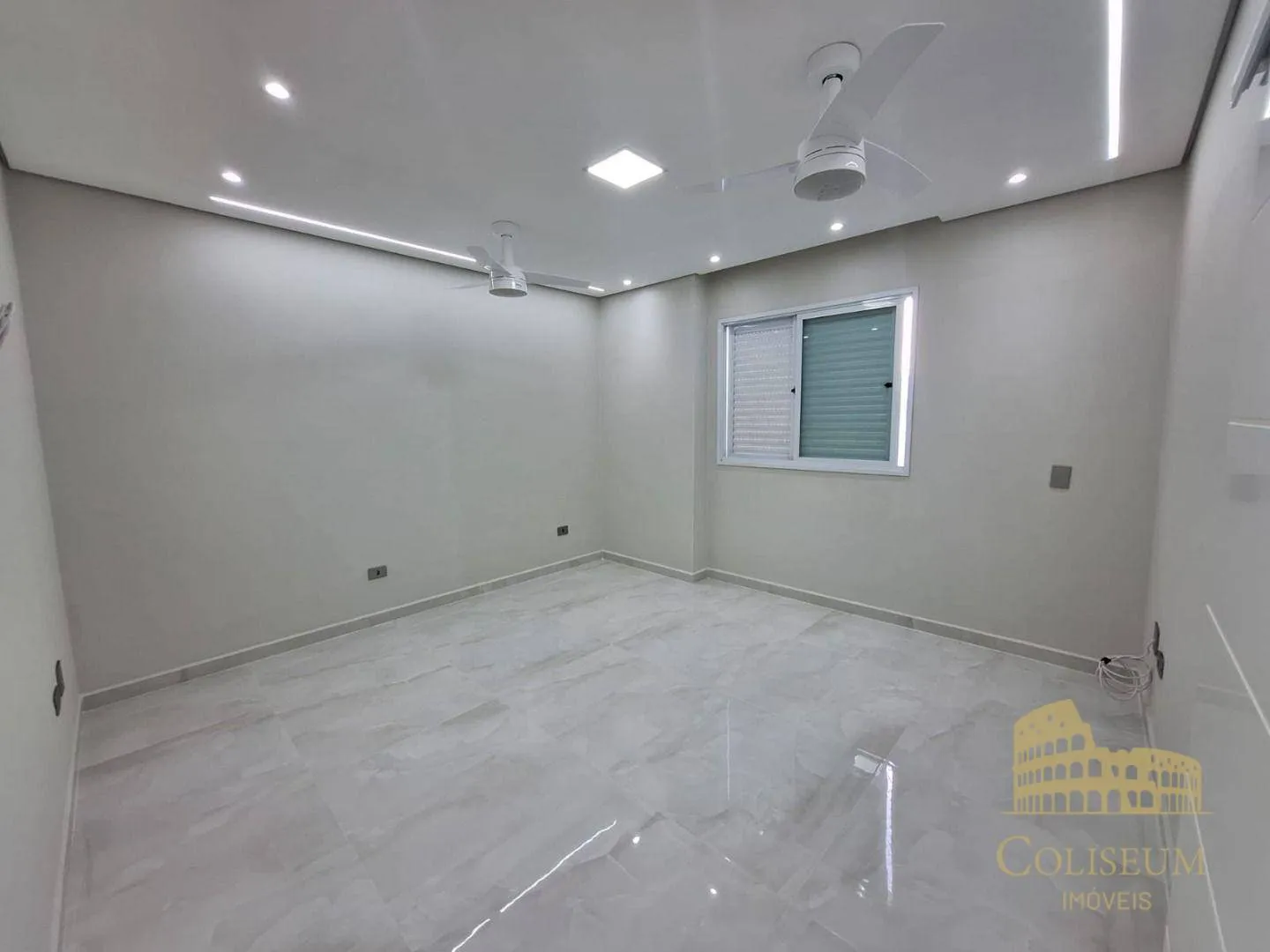 Imagem Apartamento com 1 dormitório à venda, 55 m² por R$ 400.000,00 - Vila Assunção - Praia Grande/SP