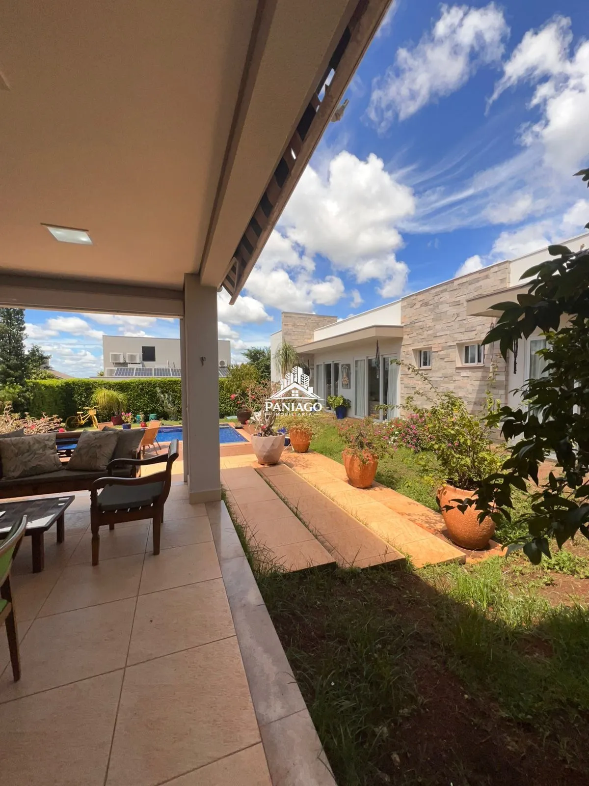 Imagem Casa no Belvedere I com 3 suítes