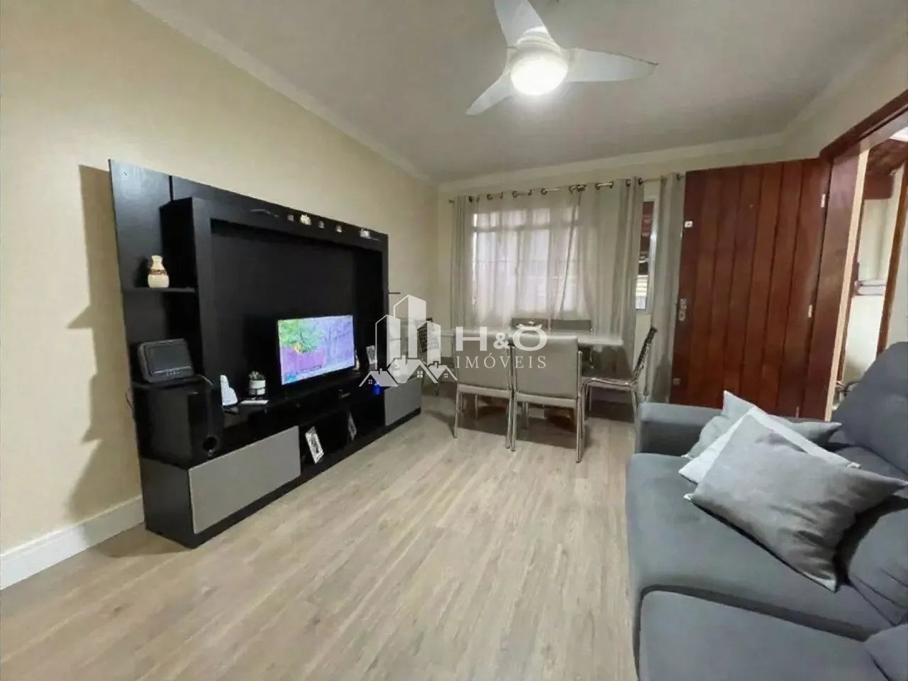 Imagem CASA TÉRREA À VENDA EM ITAQUERA - 3 DORMITÓRIOS, ESPAÇO GOURMET COM CHURRASQUEIRA E PRÓXIMA À ESTAÇÃO DOM BOSCO