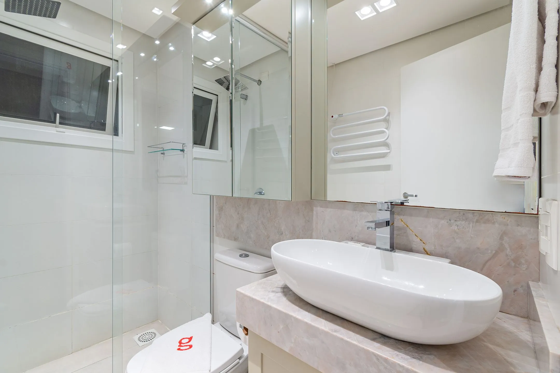 Imagem Apartamento à venda em Canela, Centro, com 2 quartos, 78.12m2