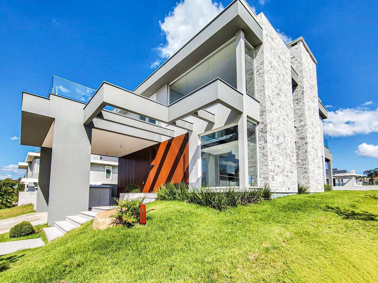 Imagem Casa de Condomínio em Alphaville