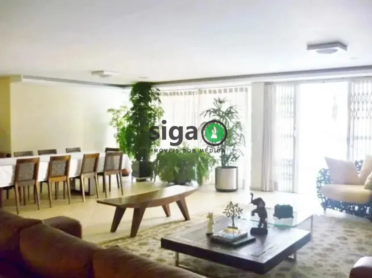 Imagem Casa em Campo Belo á Venda - 682m², 3 quartos, 7 vagas