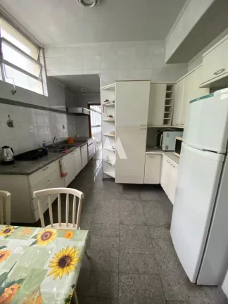 Imagem Apartamento Padrão - 2 dormitórios, 1 suíte, vaga coberta, Vista Mar - José Menino / Santos