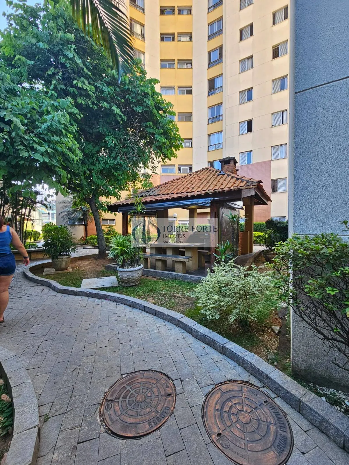 Foto do imóvel Lindo Apartamento mobiliado, 2 dormitórios na Vila Ré em Avenida Antônio Diogo