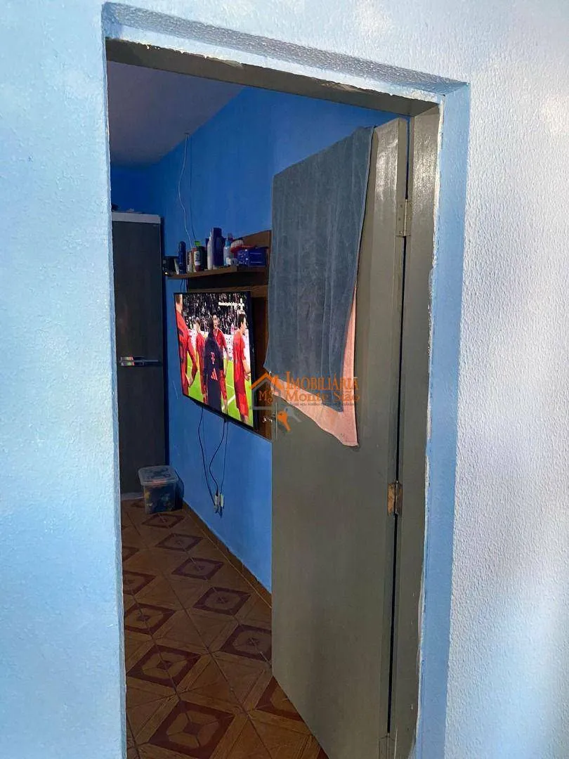 Imagem Casa com 2 dormitórios à venda, 160 m² por R$ 298.000,00 - Cidade Soberana - Guarulhos/SP