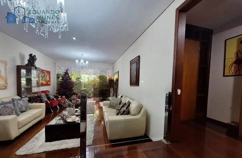 Imagem Apartamento de 181 m² com 04 quartos no Lourdes