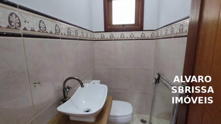 Imagem Casa com 4 dormitórios sendo 3 suítes, com piscina, no condomínio Chácaras Flora Itu SP - Único dono.
