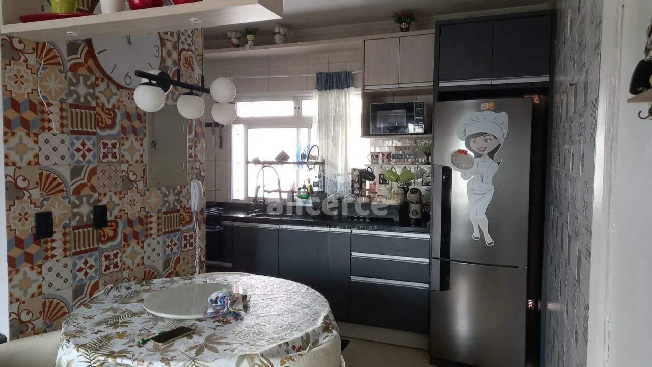 Imagem Apartamento Duplex à venda com 3 quartos 1 suíte, 135m² em Barreiros São José