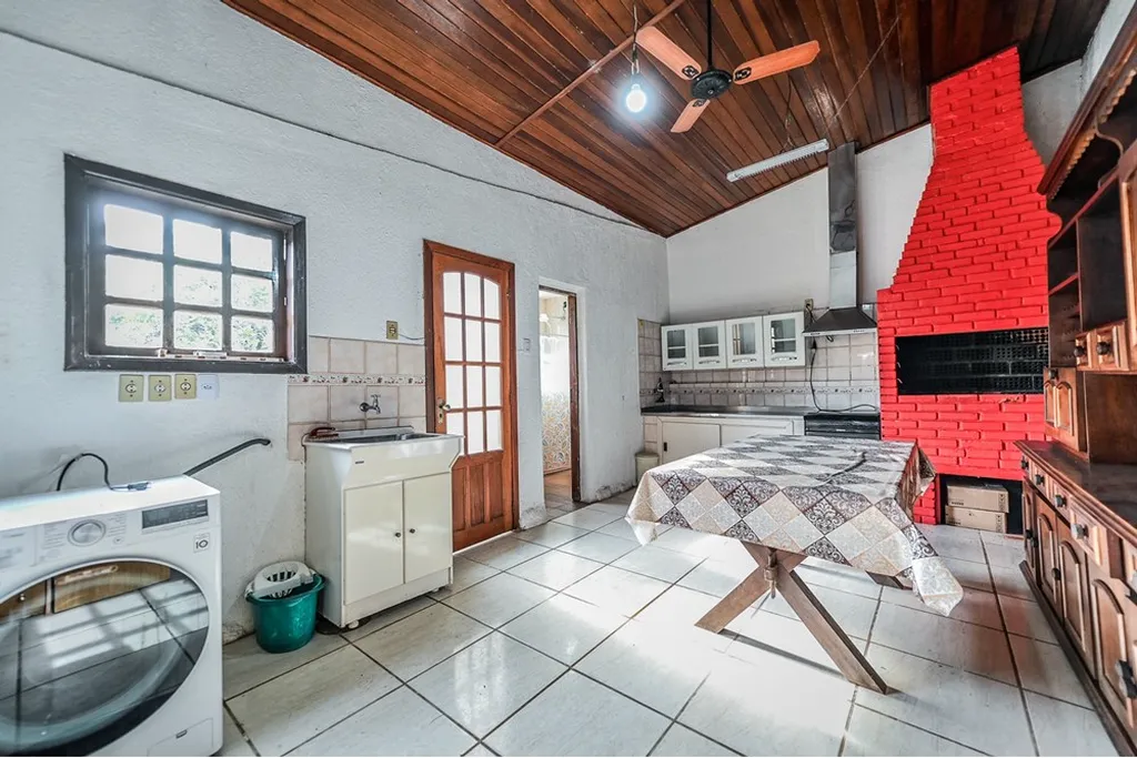 Imagem Casa de Condomínio em Santa Tereza