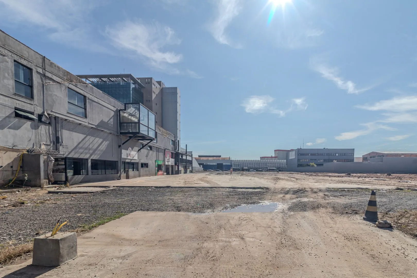 Imagem EXCELENTE TERRENO COM 10.000 M²