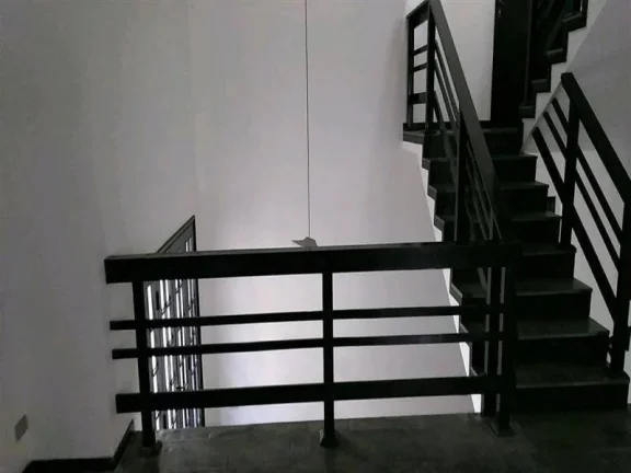 Imagem Sobrado Excelente 184 m² com 3 Dormitorios sendo 1 suíte e 2 Vagas